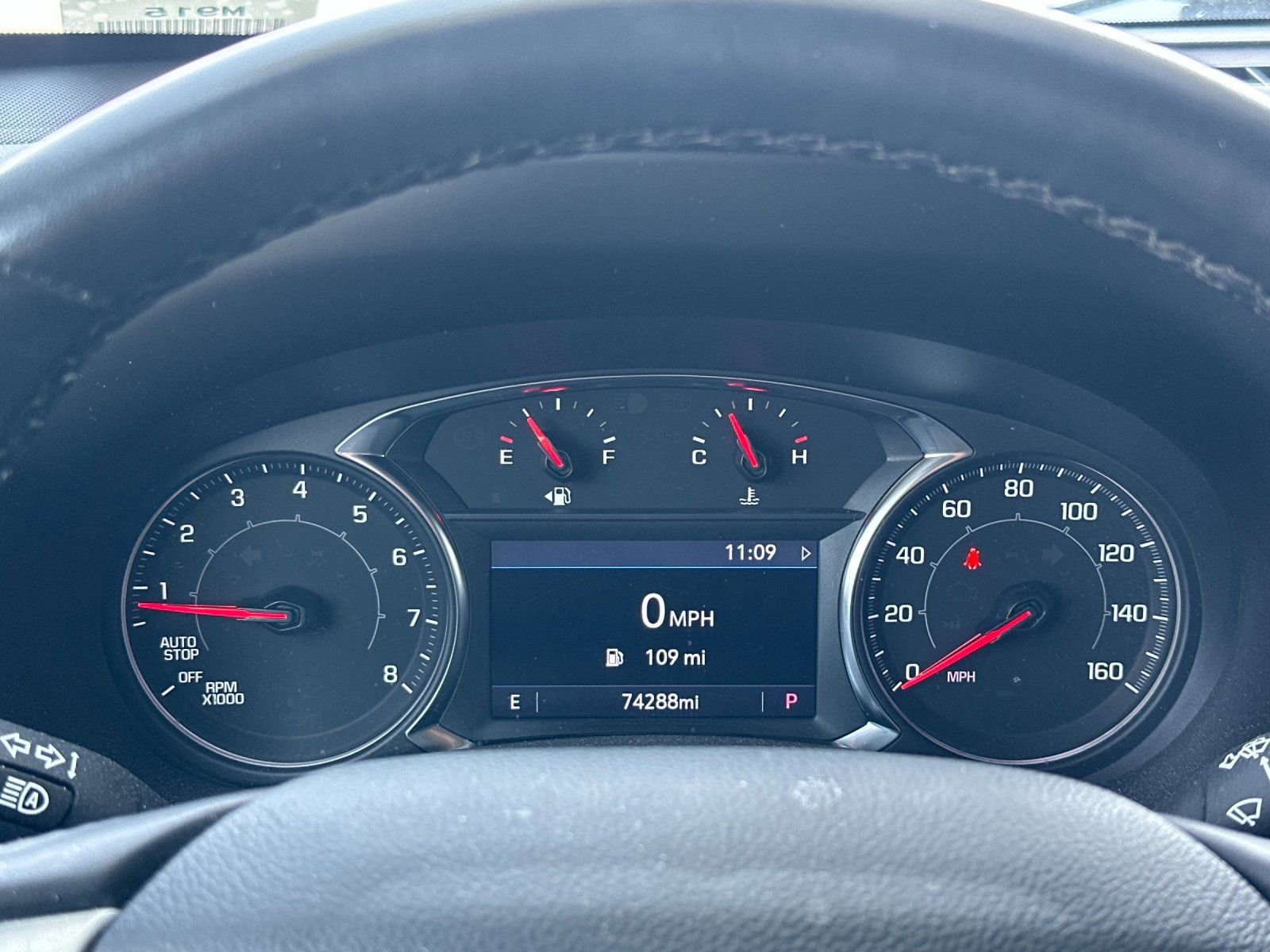 Used 2024 GMC Terrain SLT FWD image 23