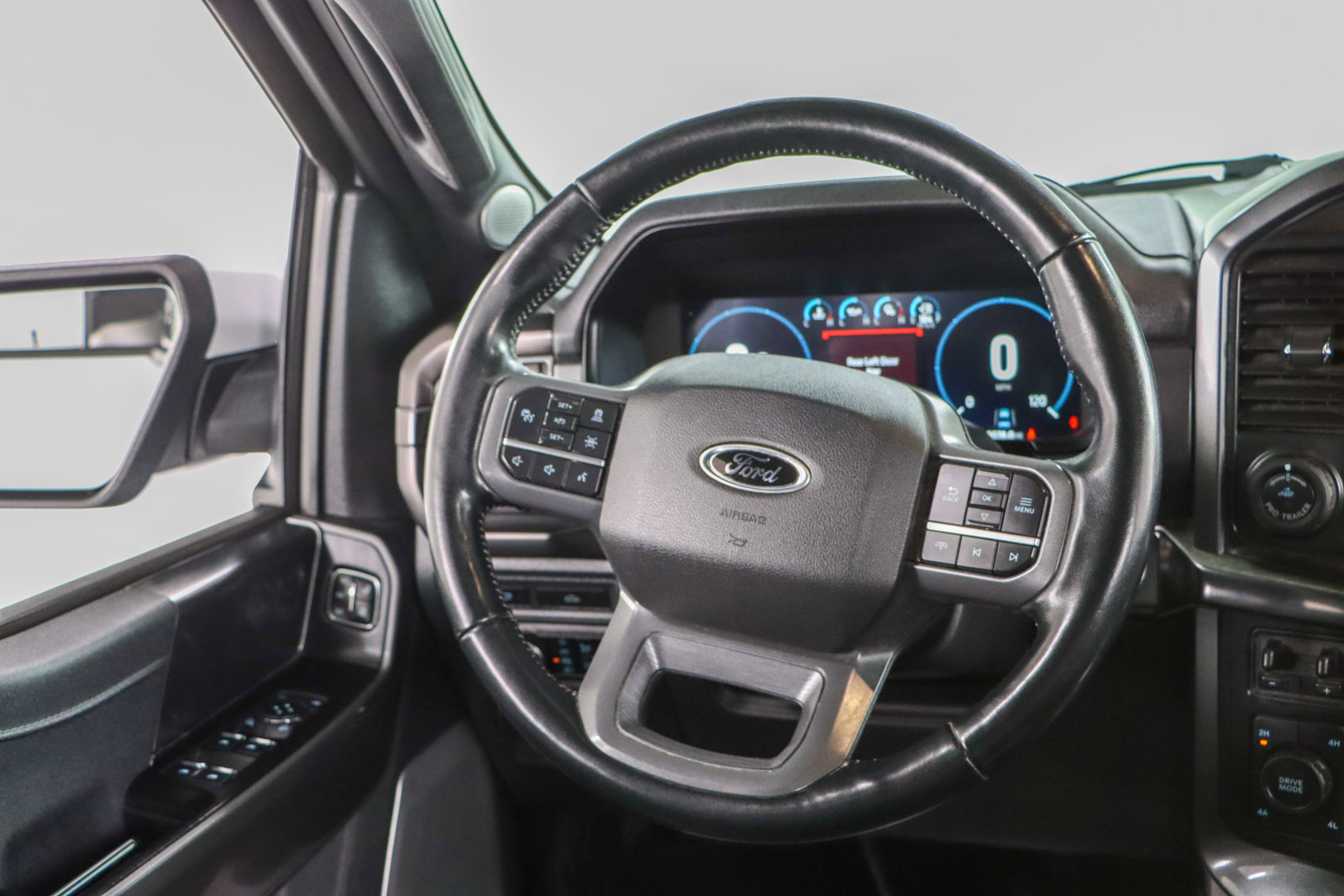 Used 2023 Ford F150 Lariat w/ Equipment Group 502A High AWD/4WD image 14