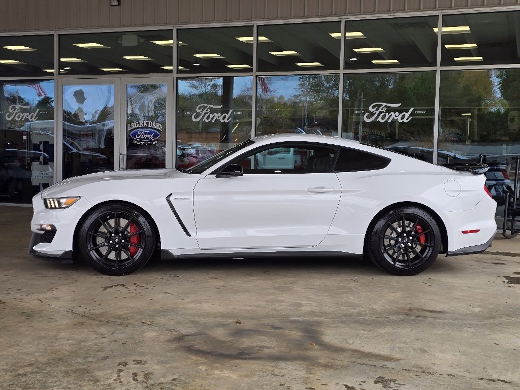 Used 2016 Ford Mustang Shelby GT350 w/ Technology Package image 22
