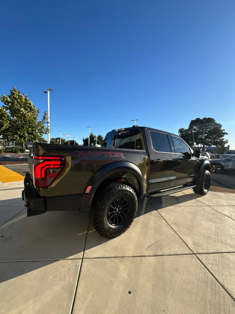 Used 2025 Ford F150 Raptor AWD/4WD image 6