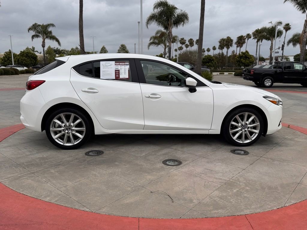 Used 2017 MAZDA MAZDA3 Touring FWD image 9