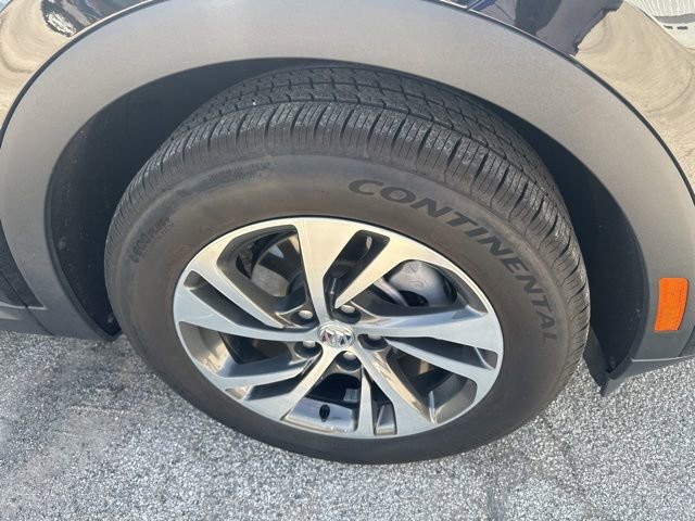 Used 2022 Buick Envision Essence w/ Safety Package image 13