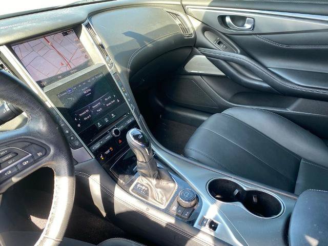 Used 2018 INFINITI Q60 3.0t Luxe w/ Sensory Package 3.0T Luxe AWD/4WD image 23