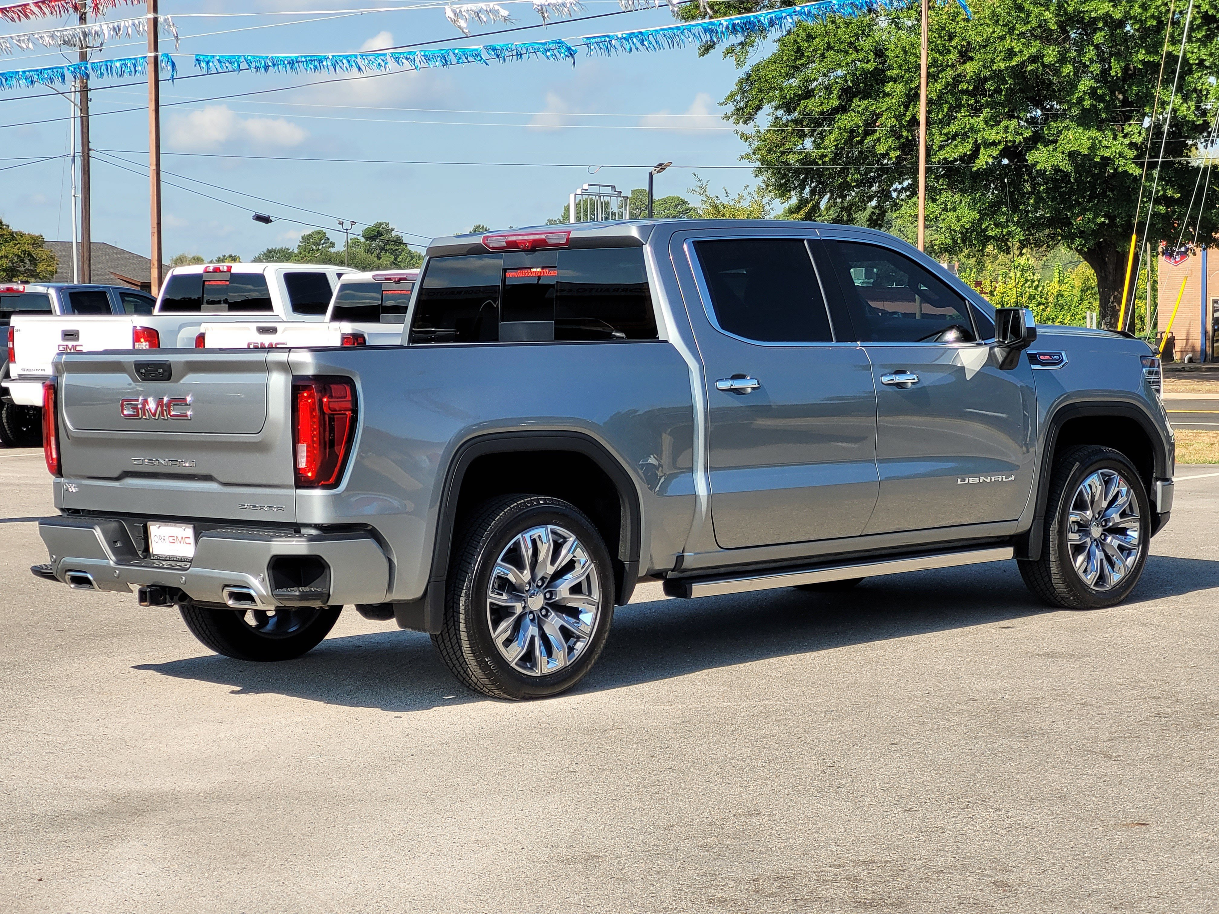 Used 2026 GMC Sierra 1500 Denali AWD/4WD image 4