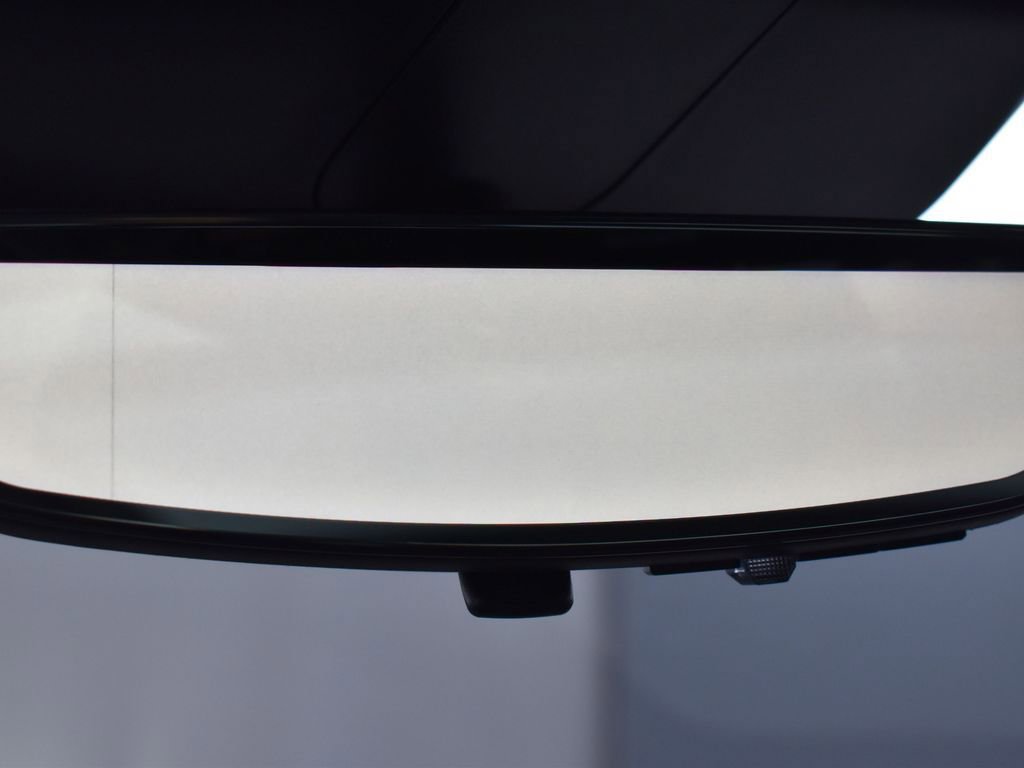 Certified 2025 Cadillac Escalade Sport Platinum w/ LPO, Floor Liner Package image 29