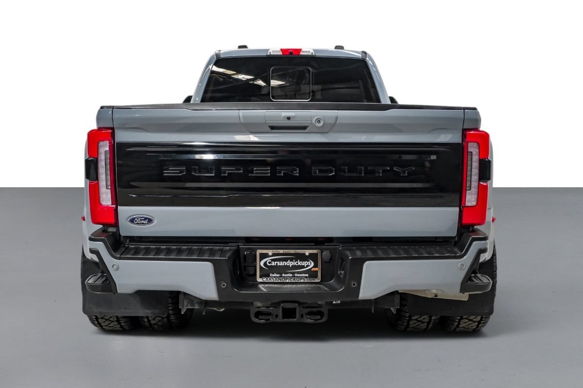 Used 2025 Ford F350 Platinum AWD/4WD image 8