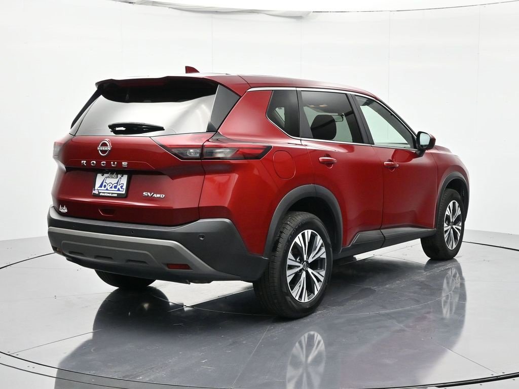 Used 2023 Nissan Rogue SV image 5