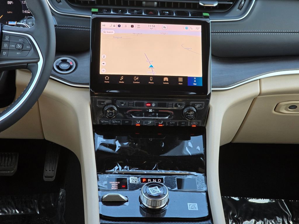 New 2025 Jeep Grand Cherokee Limited image 32