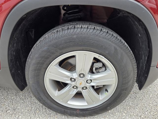 Used 2022 Chevrolet Trax LT AWD/4WD image 9