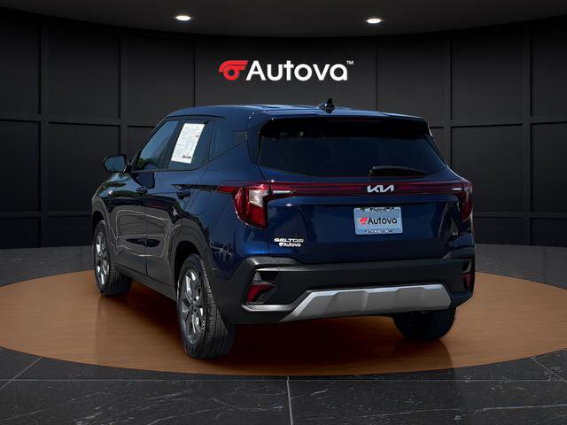Used 2026 Kia Seltos LX AWD/4WD image 3