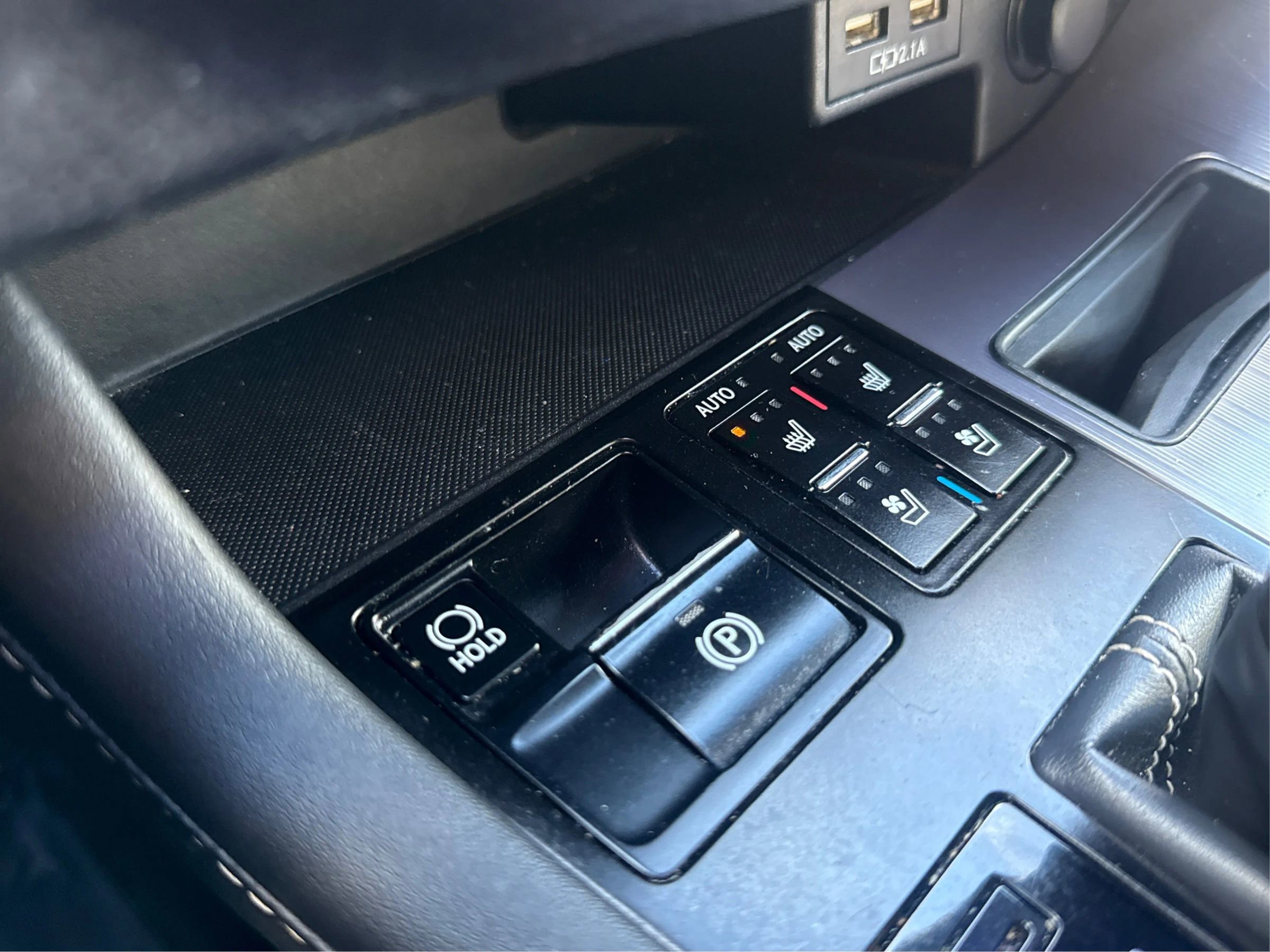 Used 2020 Lexus RX 350 F Sport w/ Accessory Package image 39