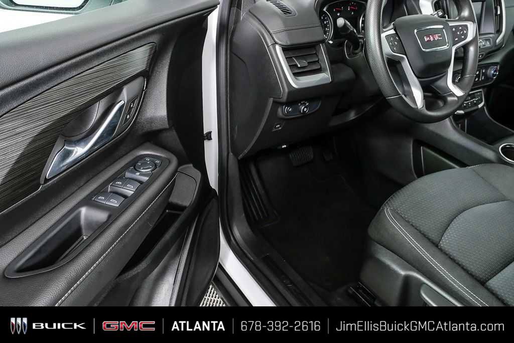 Certified 2024 GMC Terrain SLE FWD image 7