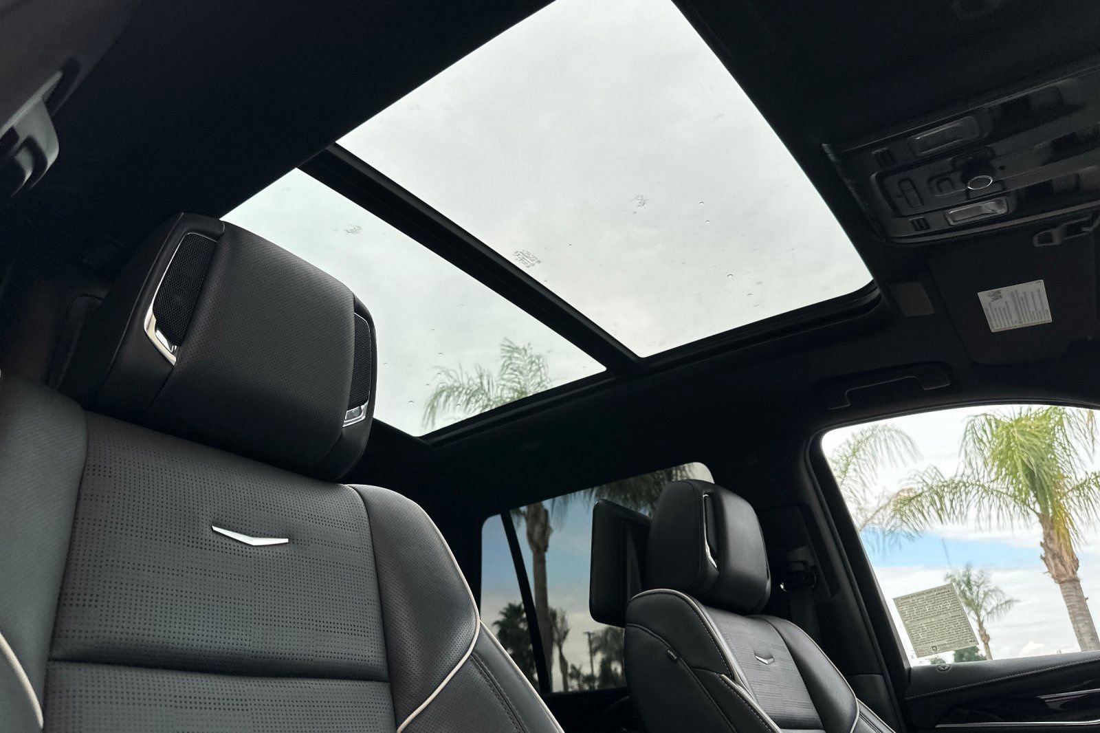 Used 2024 Cadillac Escalade Sport w/ LPO, ONYX Package AWD/4WD image 19
