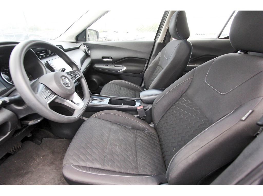 Used 2021 Nissan Kicks SV FWD image 15