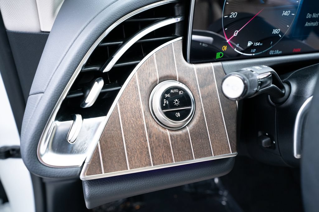 Used 2025 Mercedes-Benz E 350 Sedan w/ Winter Package image 33