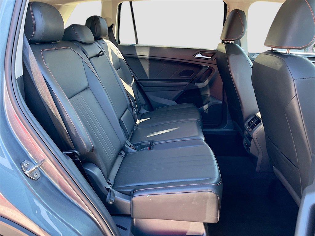 Used 2024 Volkswagen Tiguan Wolfsburg Edition image 26