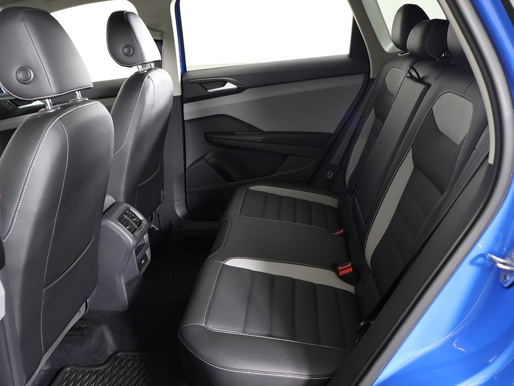 Used 2022 Volkswagen Taos SEL image 35