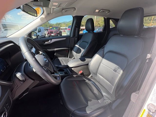 Used 2024 Ford Escape Platinum image 25