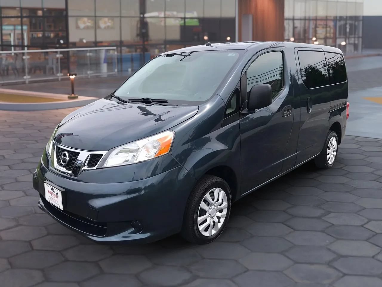 Used 2019 Nissan NV200 SV FWD image 8