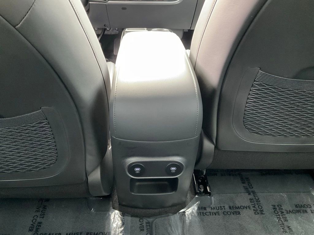 Used 2025 Hyundai Ioniq 5 SEL image 35