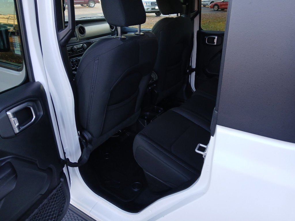 Certified 2020 Jeep Gladiator Sport w/ Quick Order Package 24S image 26