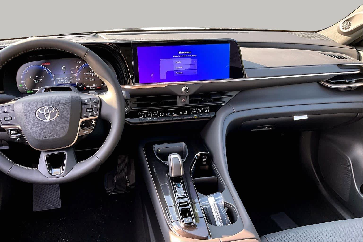 New 2026 Toyota Crown Platinum AWD/4WD image 6
