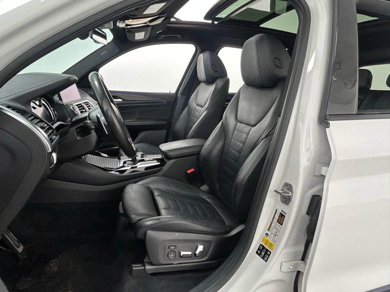 Used 2019 BMW X3 M40i w/ Premium Package image 28