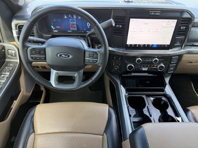 Used 2025 Ford F250 Lariat AWD/4WD image 11