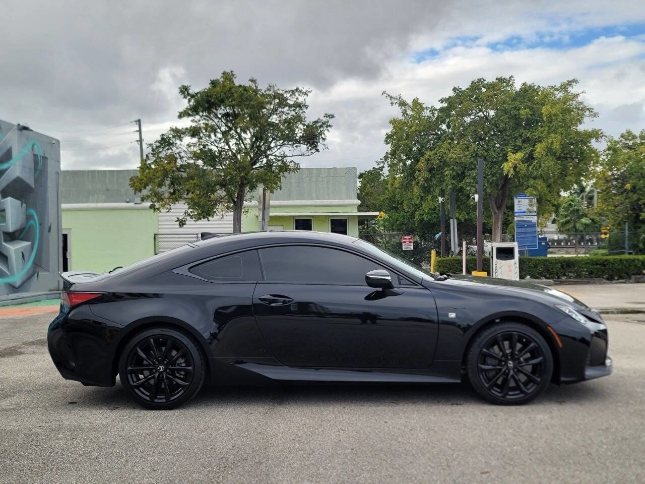 Used 2022 Lexus RC 350 F Sport image 5
