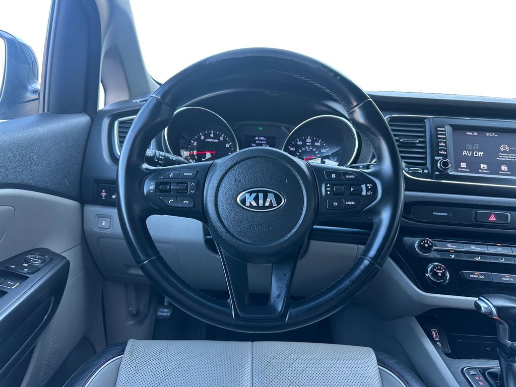 Used 2019 Kia Sedona EX image 13