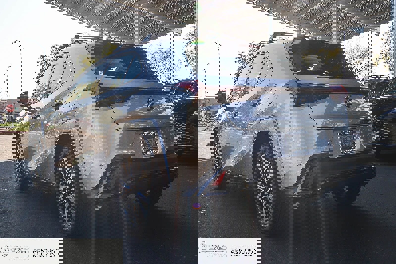 New 2026 Lexus UX 300h UX 300h F SPORT DESIGN AWD image 4