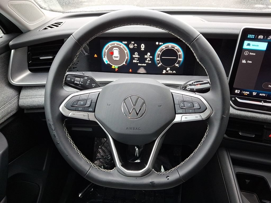 Used 2025 Volkswagen Tiguan S AWD/4WD image 19