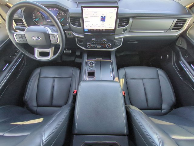Used 2023 Ford Expedition XLT RWD image 18