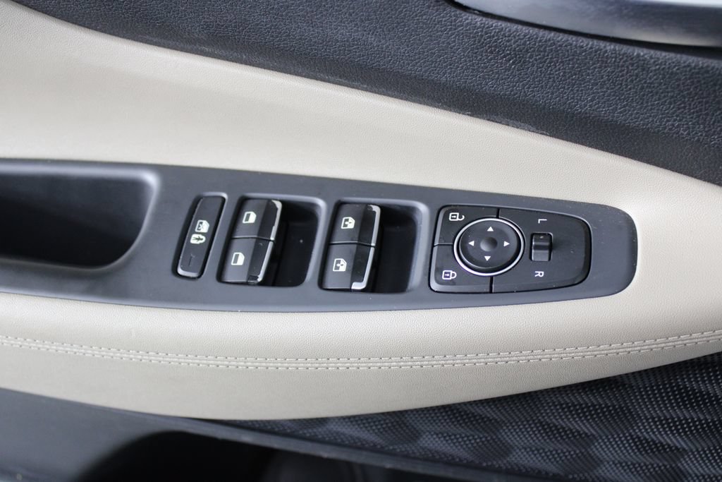 Used 2022 Hyundai Santa Fe SEL w/ Cargo Package FWD image 22