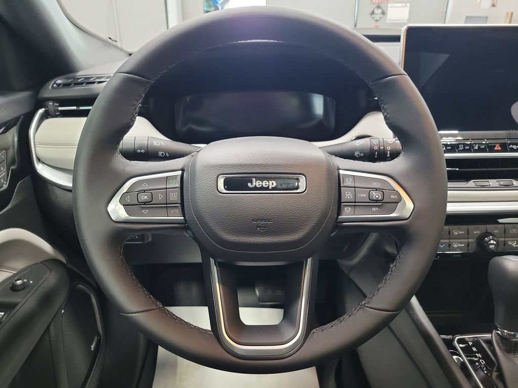 Certified 2024 Jeep Compass Limited w/ Elite Group AWD/4WD image 28