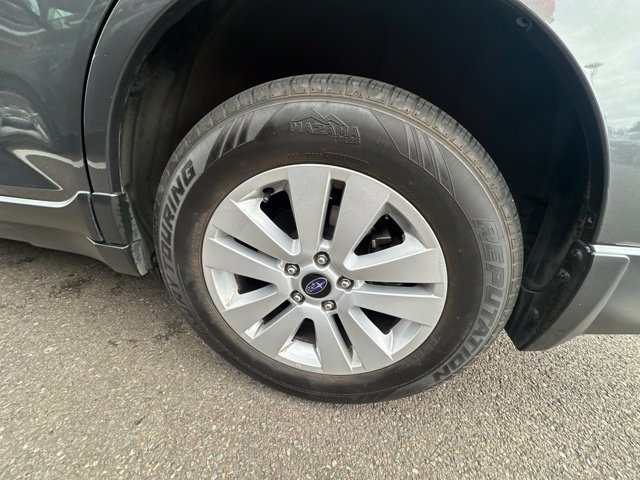 Used 2018 Subaru Outback 2.5i Premium AWD/4WD image 11