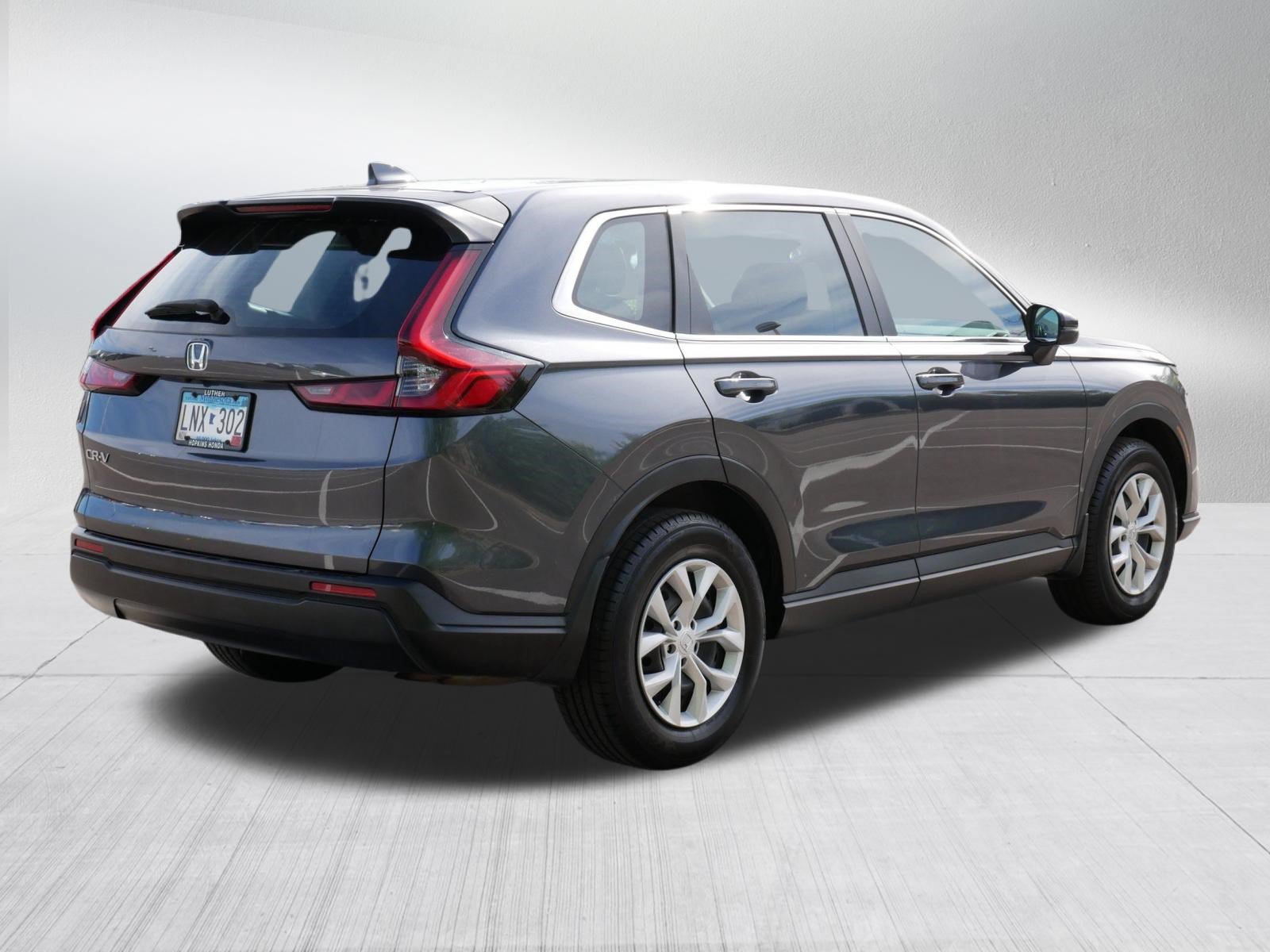 Used 2024 Honda CR-V LX image 7