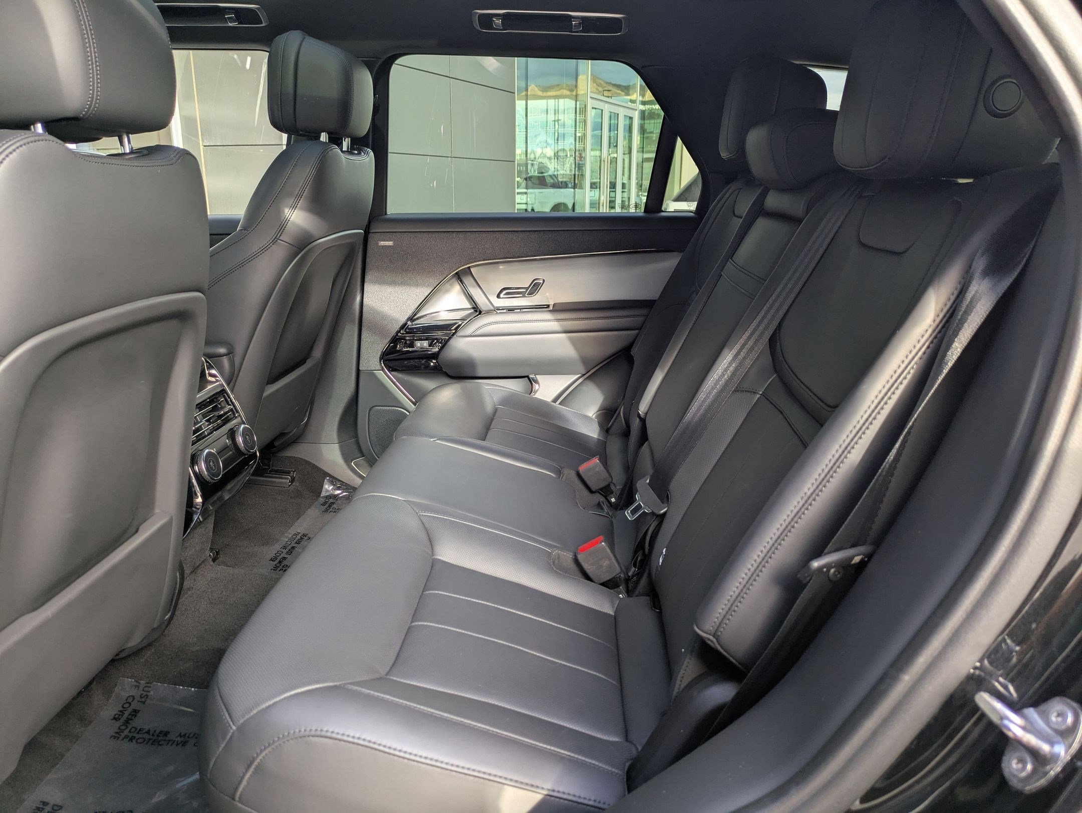 Used 2024 Land Rover Range Rover Sport Dynamic SE image 27