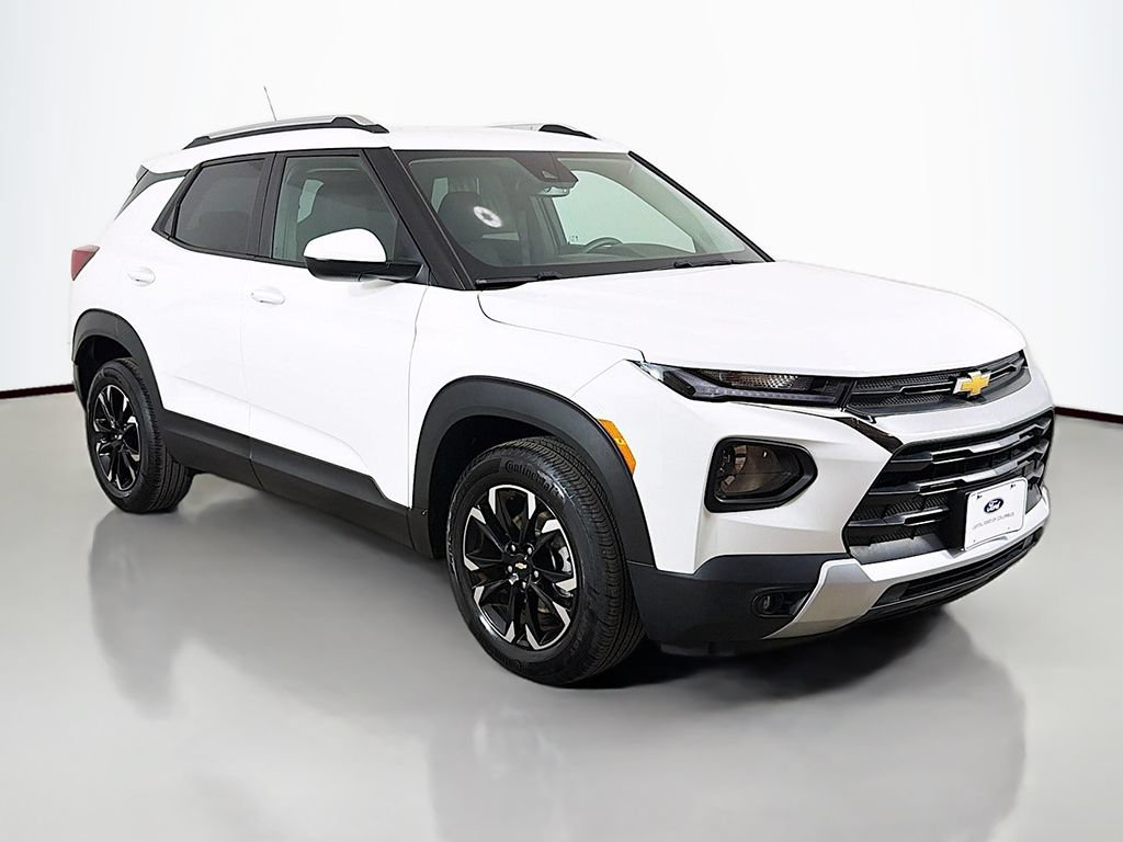 Used 2023 Chevrolet TrailBlazer LT w/ Convenience Package FWD image 39