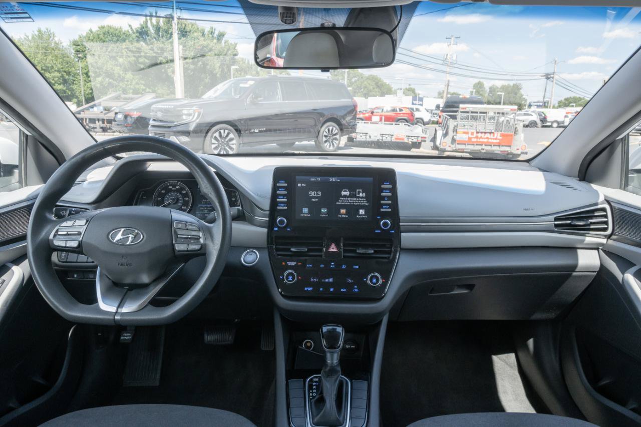 Used 2020 Hyundai Ioniq Blue FWD image 2