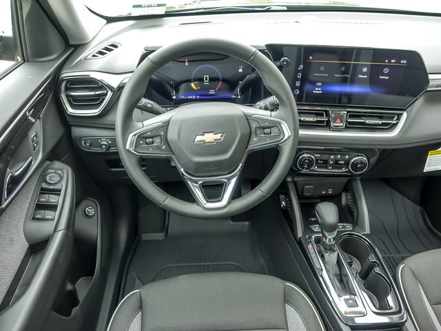 New 2026 Chevrolet TrailBlazer LT w/ Convenience Package AWD/4WD image 18
