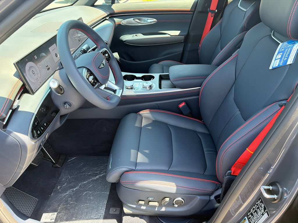 New 2027 Genesis GV70 2.5T Sport Prestige AWD/4WD image 11