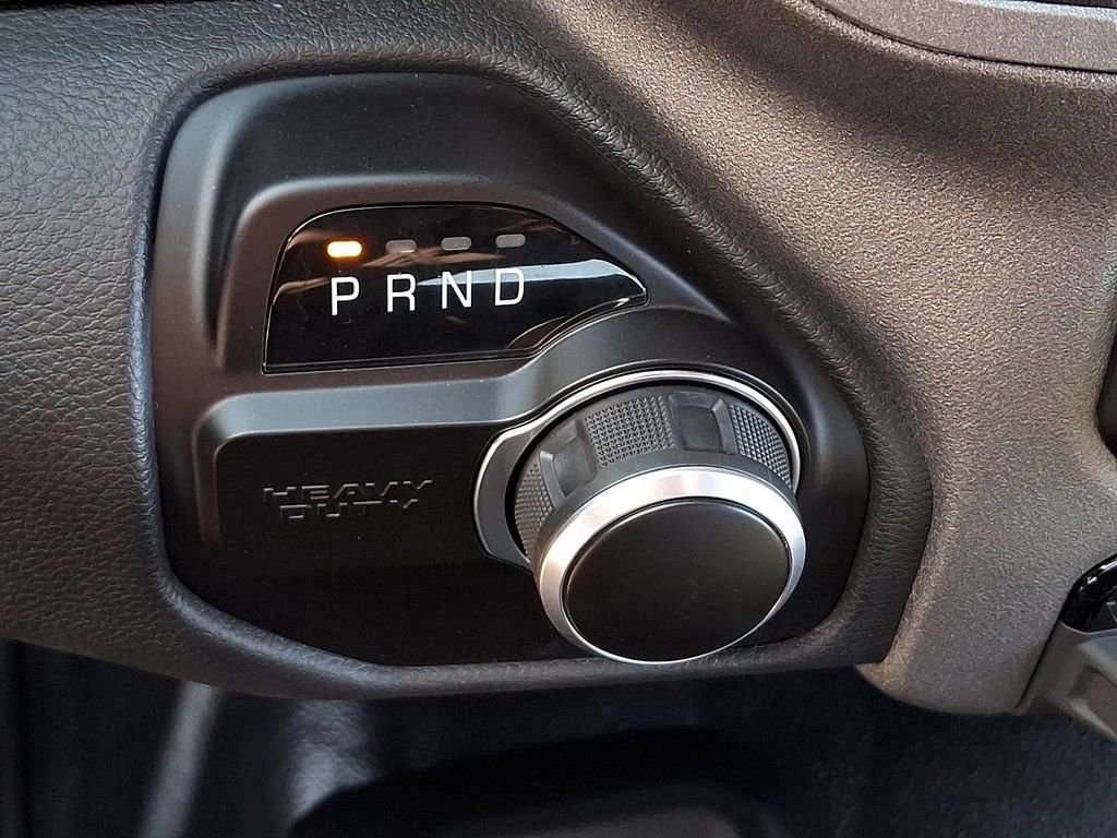 Used 2024 RAM 2500 Tradesman w/ Chrome Appearance Group image 12