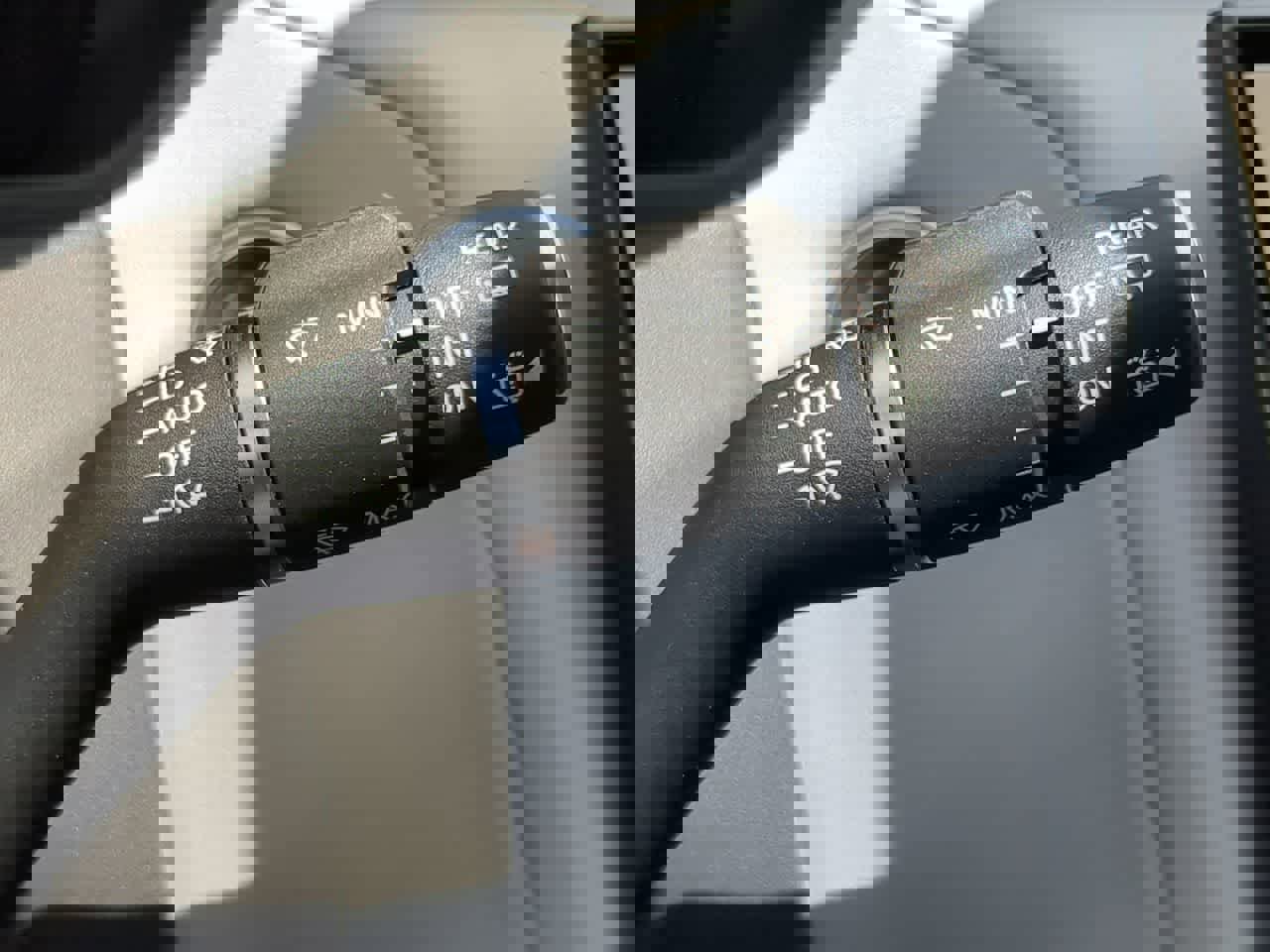 New 2026 Land Rover Range Rover Velar Autobiography image 27