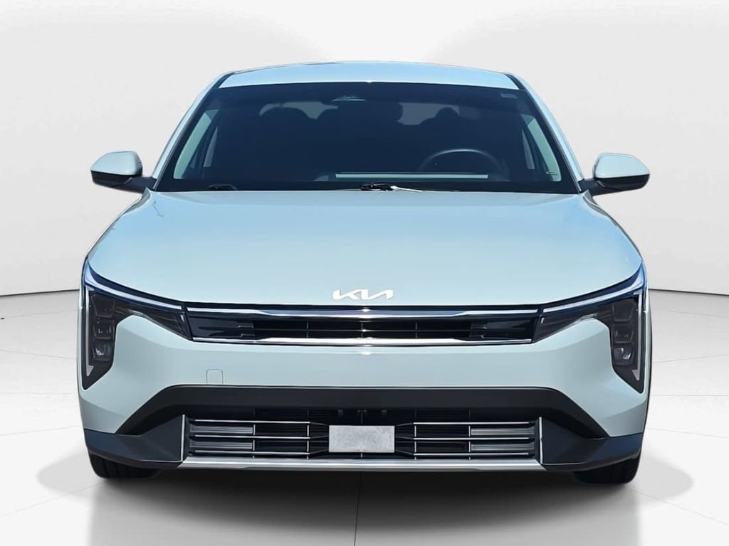 Used 2025 Kia K4 EX image 11