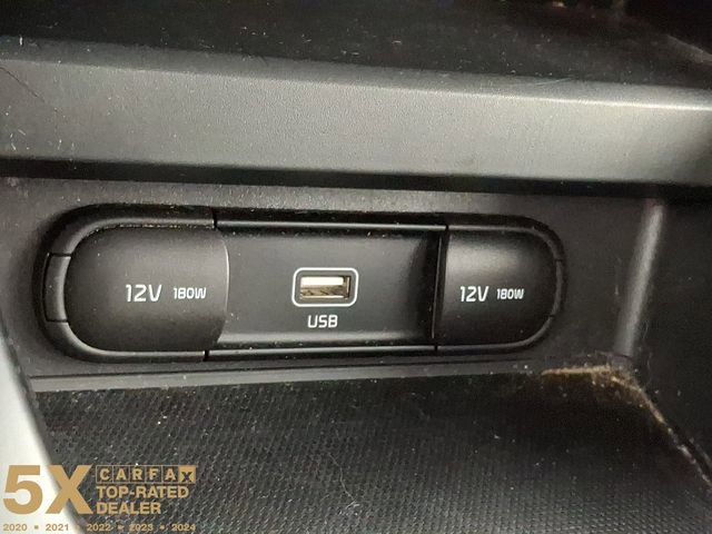 Used 2020 Kia Soul S FWD image 28