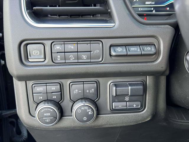Used 2022 Chevrolet Suburban High Country AWD/4WD image 24