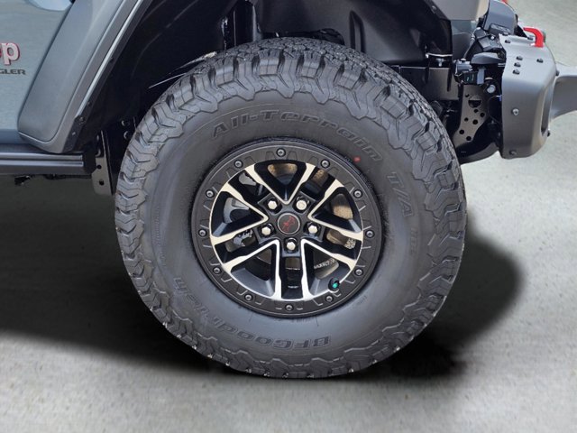 New 2025 Jeep Wrangler Unlimited Rubicon w/ XTREMEE 35" Tire Package image 5