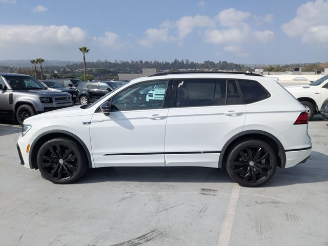 Used 2021 Volkswagen Tiguan SE R-Line FWD image 8