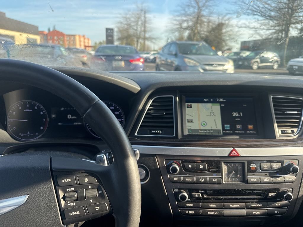 Used 2015 Hyundai Genesis 3.8 w/ Option Group 02 image 8